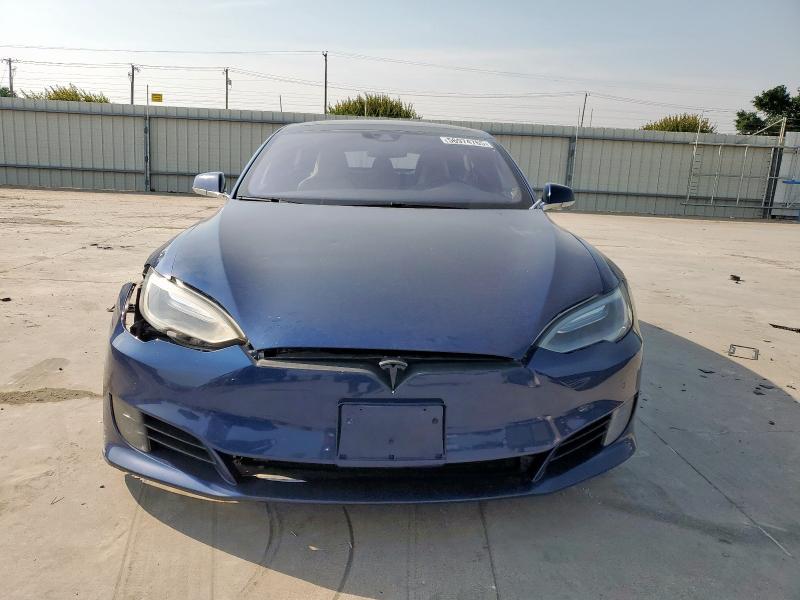 Hatchbacks TESLA MODEL S 2016 Granatowy