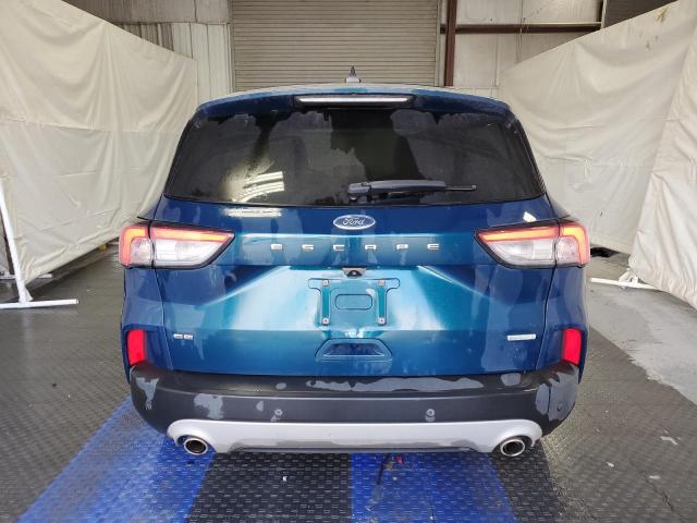  FORD ESCAPE 2020 Granatowy