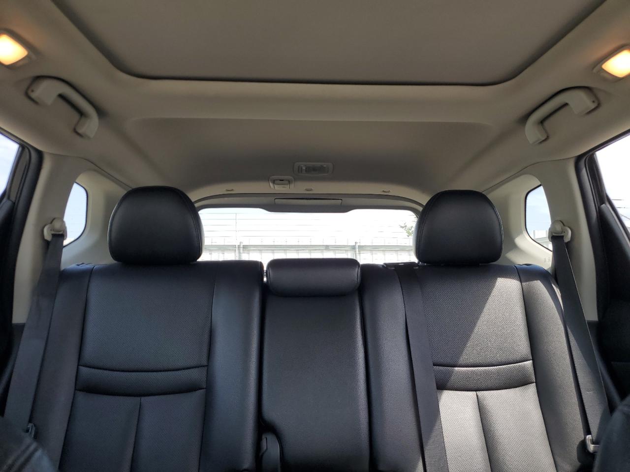 5N1AT2MV5HC778782 NISSAN ROGUE 2017
