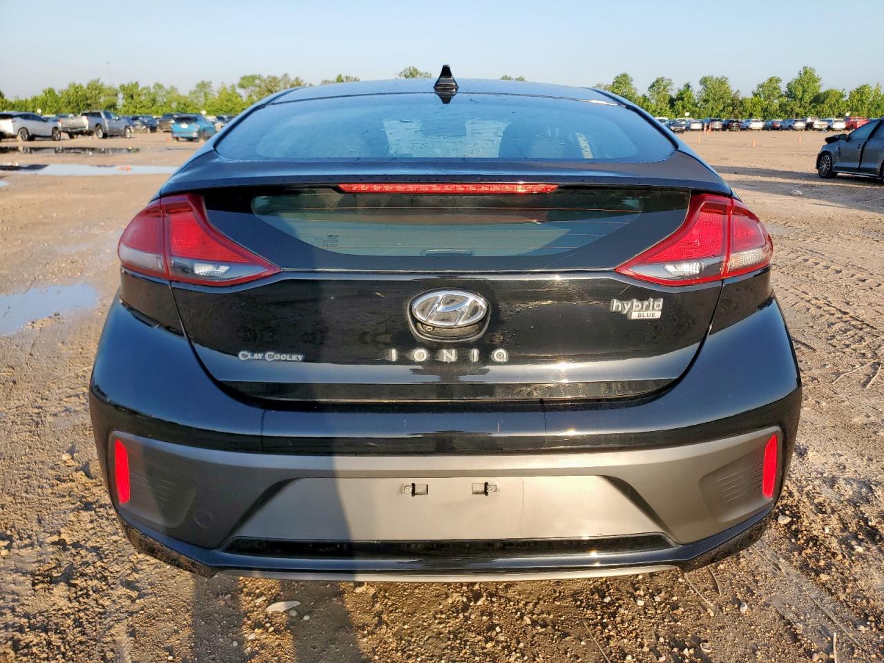 2017 Hyundai Ioniq Blue VIN: KMHC65LC2HU022113 Lot: 58978295