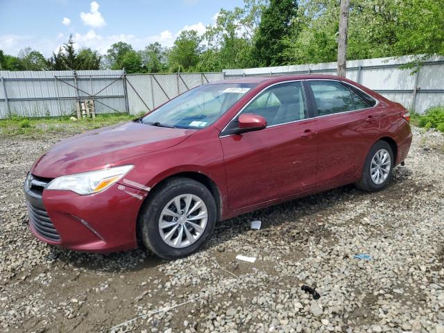 Седаны TOYOTA CAMRY 2017 Красный