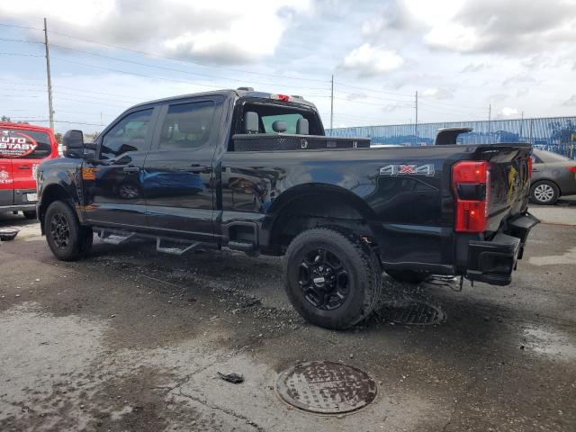  FORD F250 2023 Черный