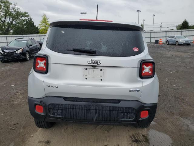  JEEP RENEGADE 2017 Srebrny
