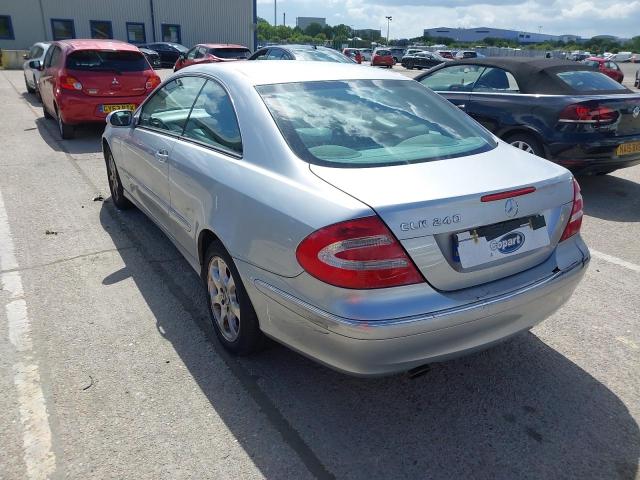 2002 MERCEDES BENZ CLK 240 EL