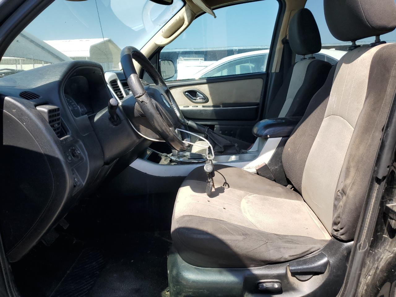 2005 Mercury Mariner VIN: 4M2YU56175DJ29061 Lot: 55600205