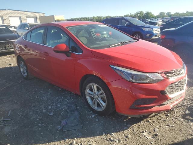  CHEVROLET CRUZE 2017 Czerwony