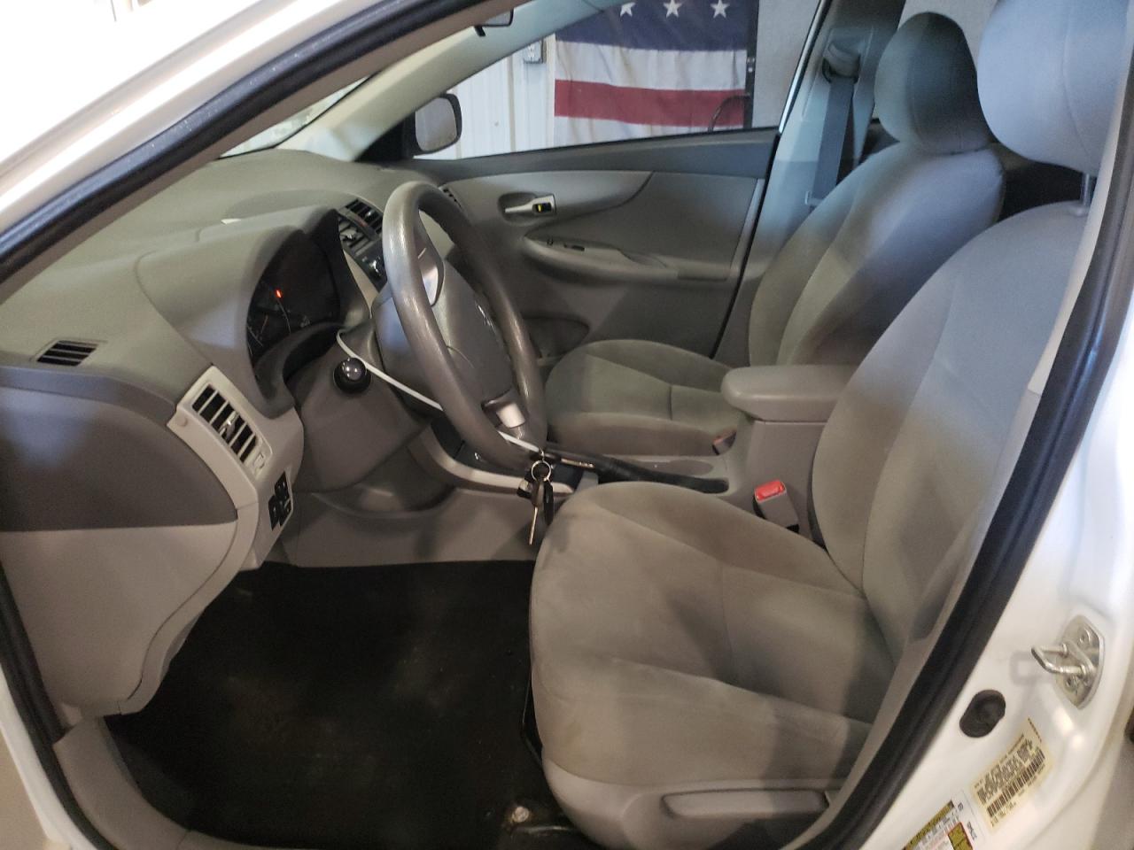 2010 Toyota Corolla Base VIN: 1NXBU4EE0AZ338559 Lot: 56534885