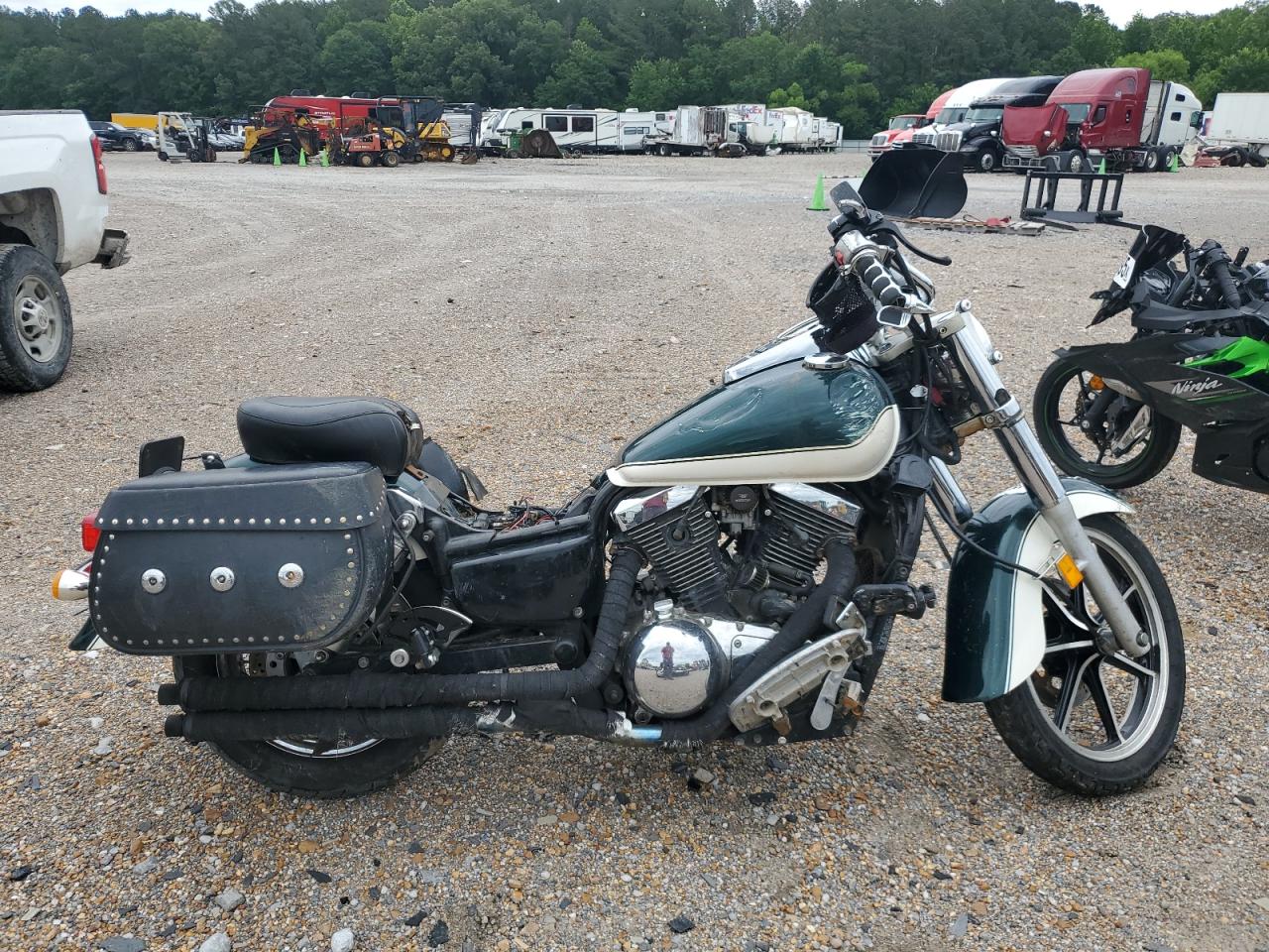 2004 Kawasaki Vn1500 E for Sale in Florence, MS - All Over
