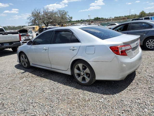  TOYOTA CAMRY 2014 Srebrny