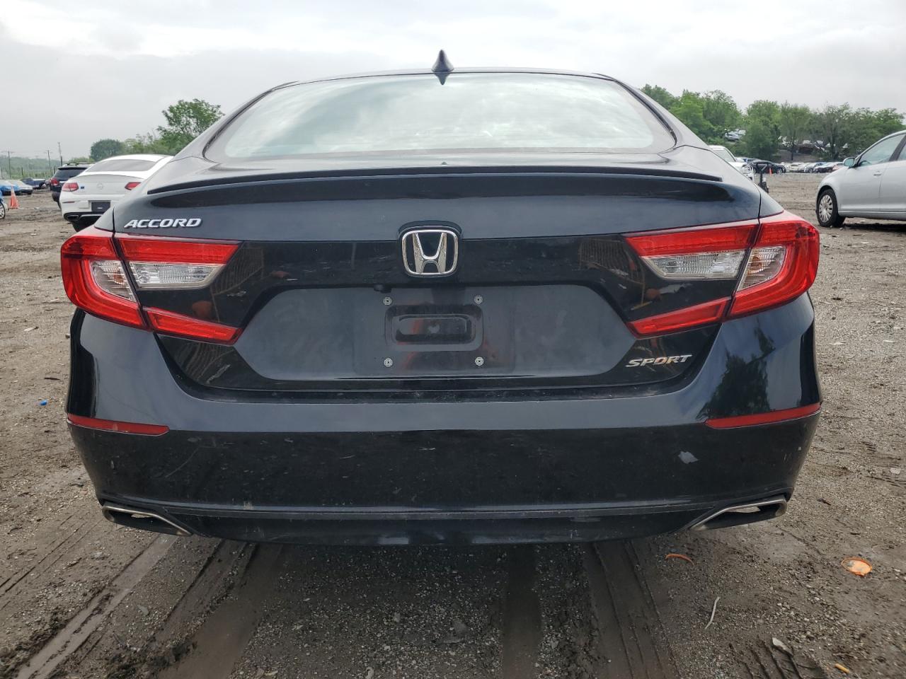 1HGCV1F36JA188090 HONDA ACCORD 2018