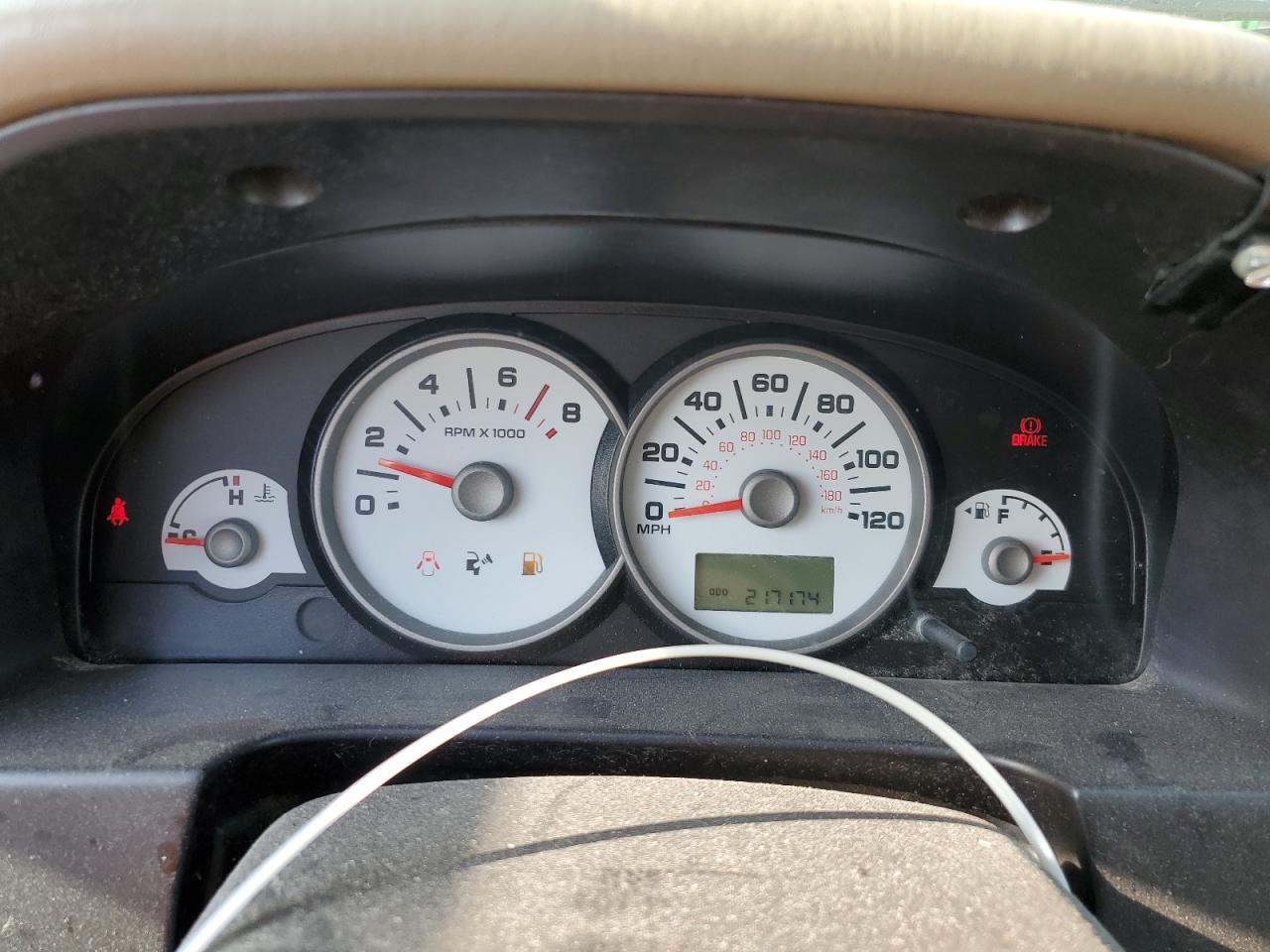 2005 Ford Escape Xls VIN: 1FMYU02Z05KE00392 Lot: 57032745