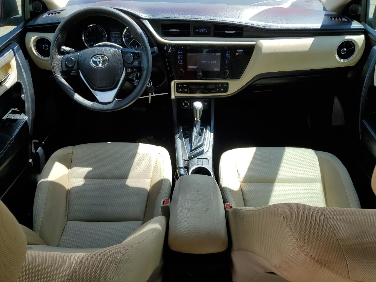 5YFBURHE4HP591517 TOYOTA COROLLA 2017