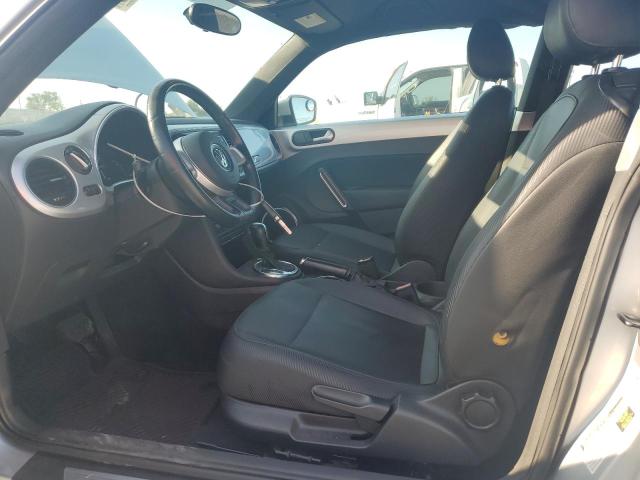  VOLKSWAGEN BEETLE 2012 Srebrny