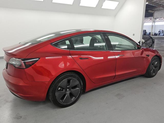  TESLA MODEL 3 2022 Czerwony