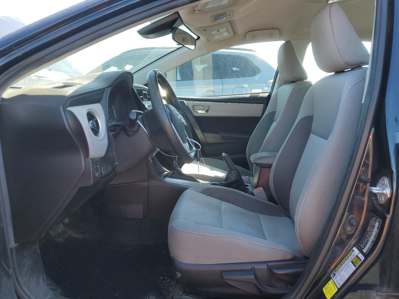 2T1BURHE1JC103825 TOYOTA COROLLA 2018