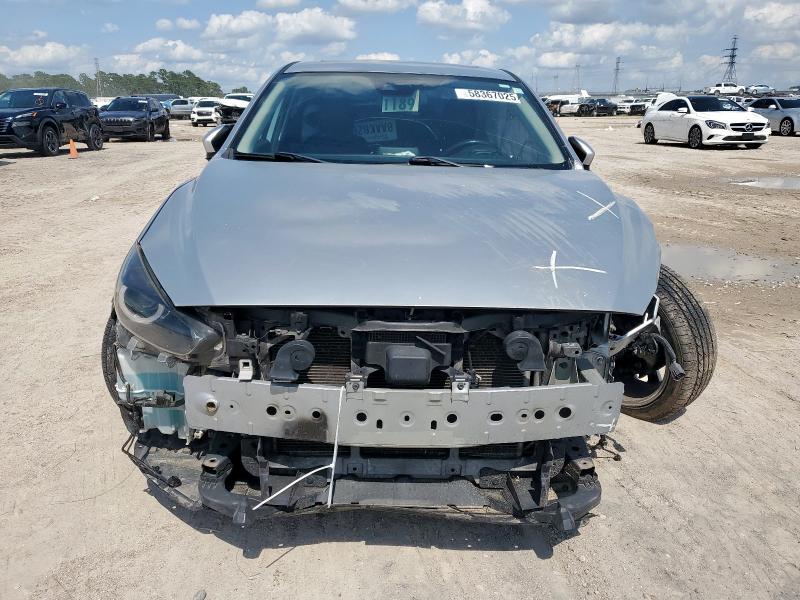  MAZDA 3 2017 Silver