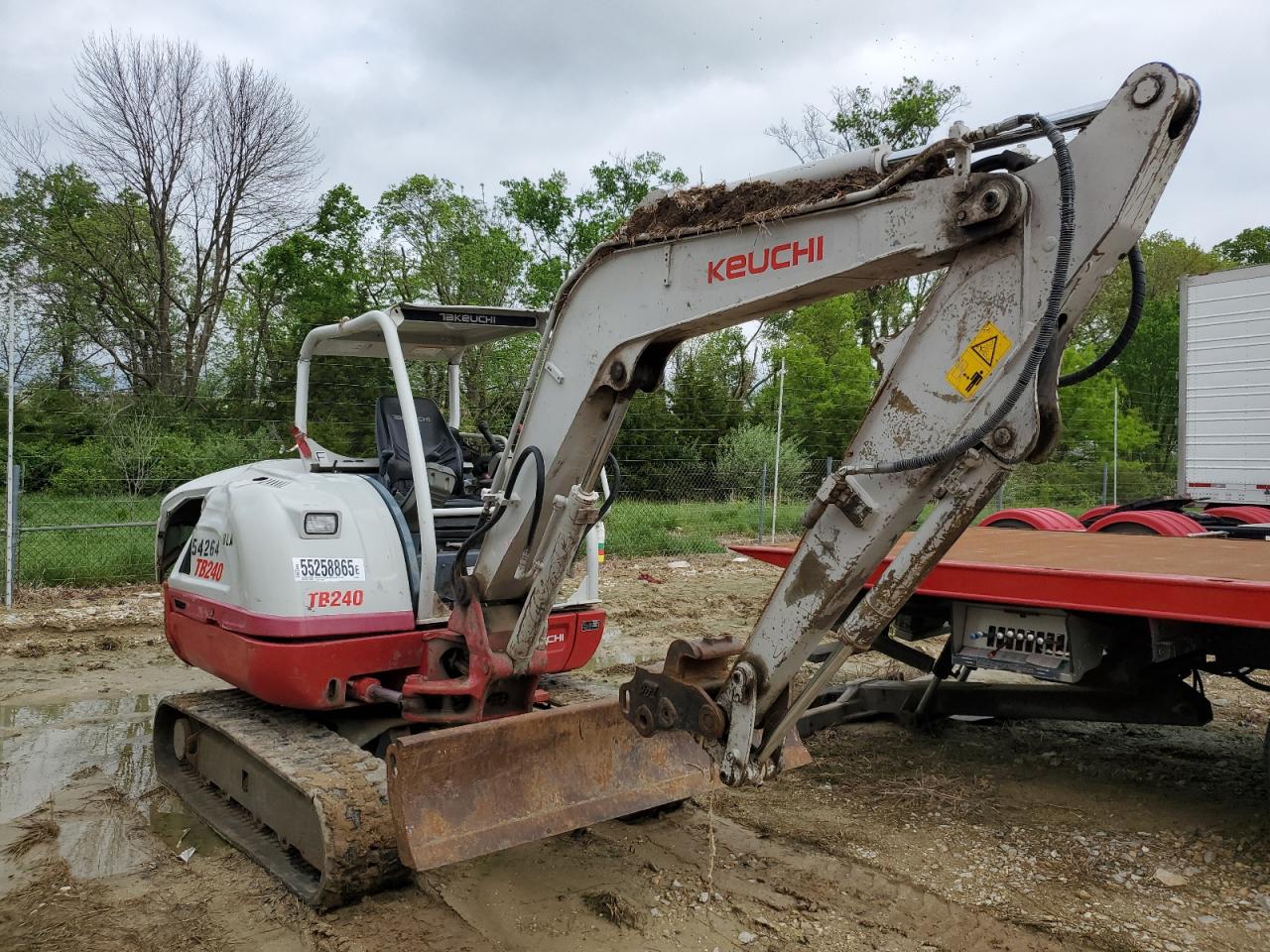 2017 Takeuchi Tb240 Mini Excavator იყიდება Columbia-ში, MO - Rollover