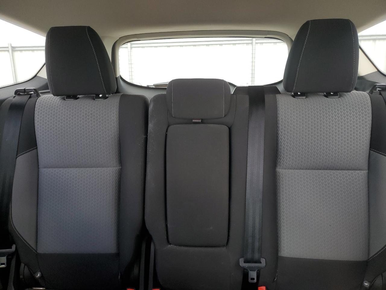 1FMCU0GD9HUD27250 FORD ESCAPE 2017