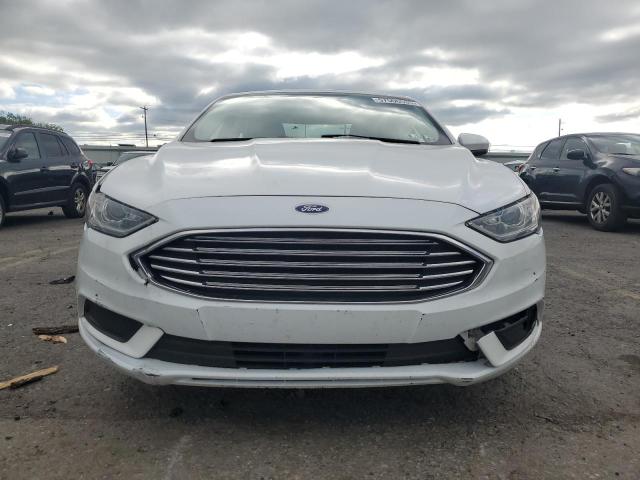  FORD FUSION 2017 Biały