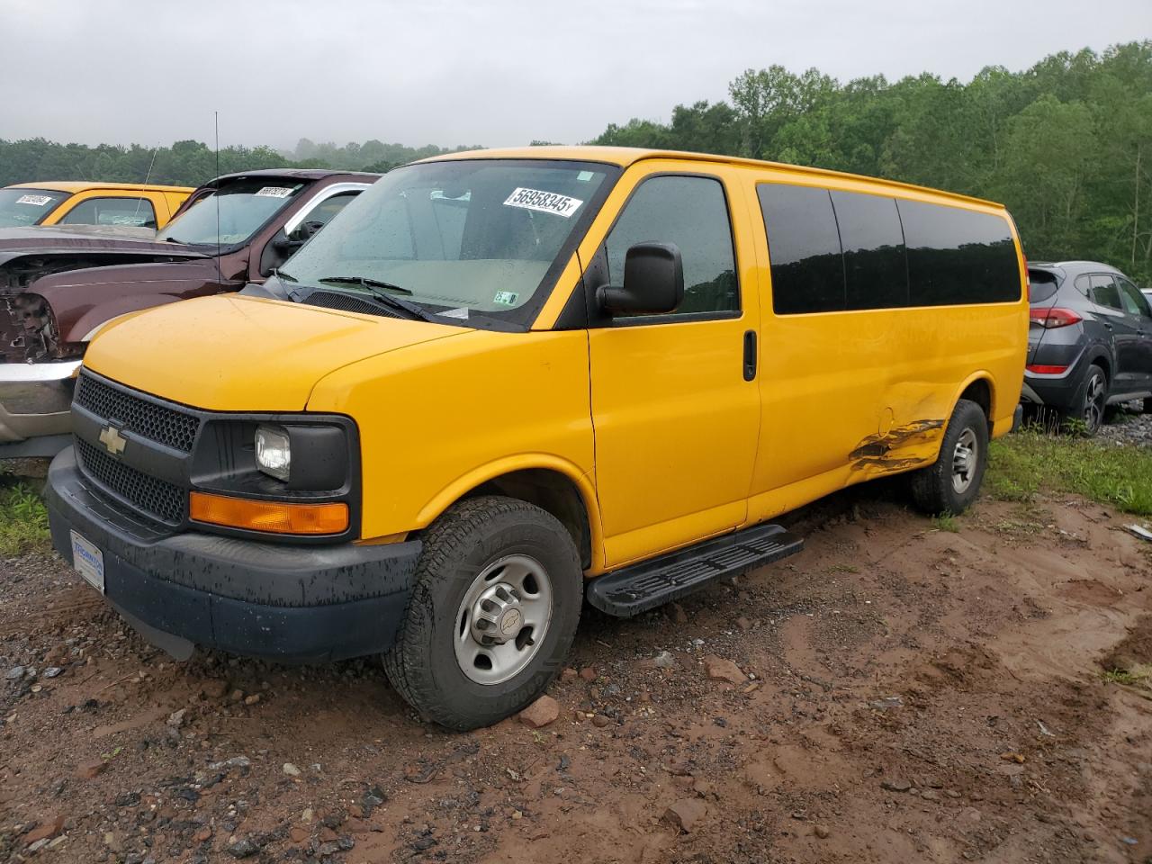 York Haven, PA에서 판매 중인 2010 Chevrolet Express G3500 Ls - Side