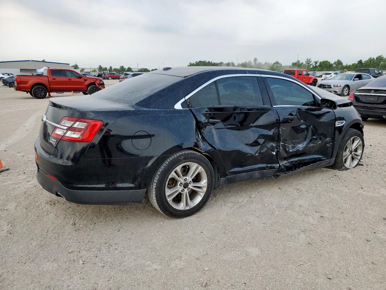 2018 Ford Taurus Sel VIN: 1FAHP2E87JG136553 Lot: 57759635