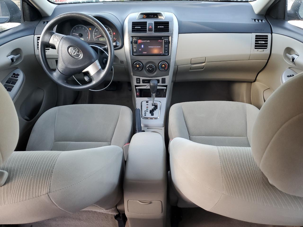 2013 Toyota Corolla Base VIN: 2T1BU4EE1DC933765 Lot: 57102355