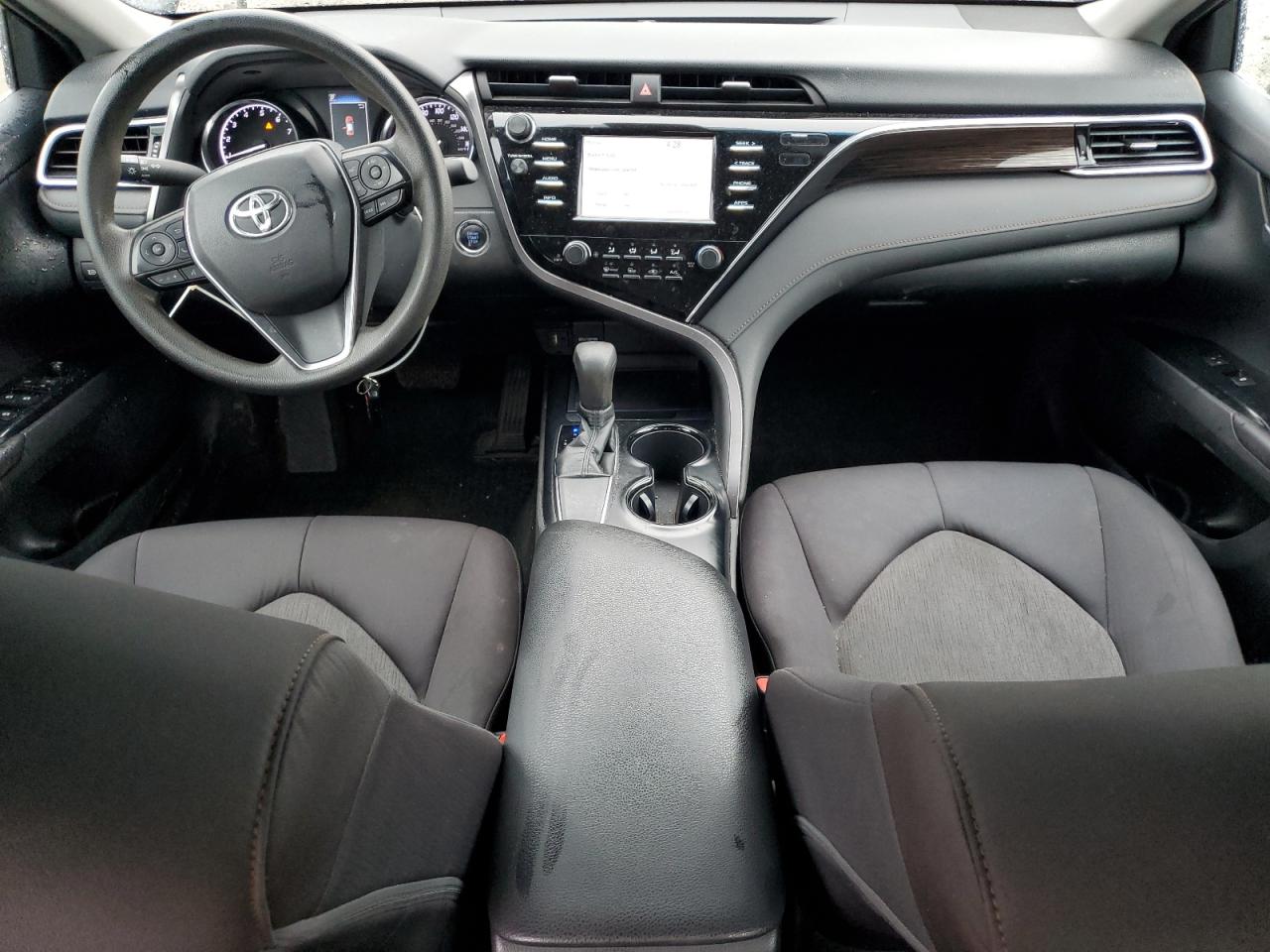 4T1B11HK7JU512071 TOYOTA CAMRY 2018