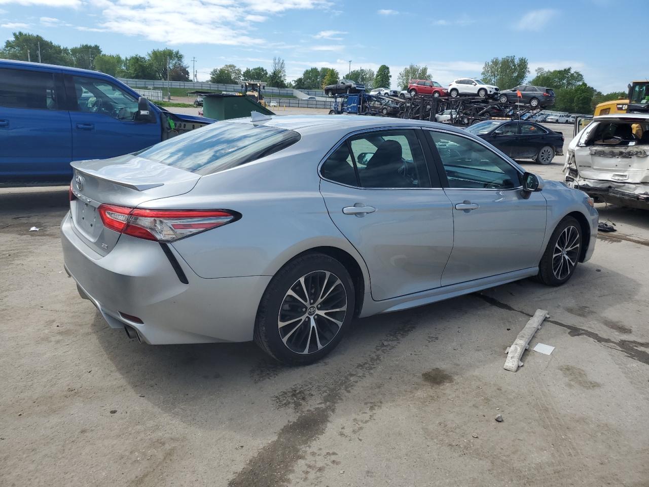 4T1B11HK9KU233626 TOYOTA CAMRY 2019