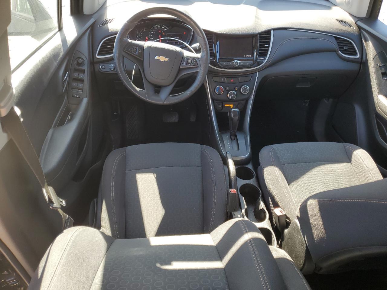 3GNCJKSB6LL191832 CHEVROLET TRAX 2020