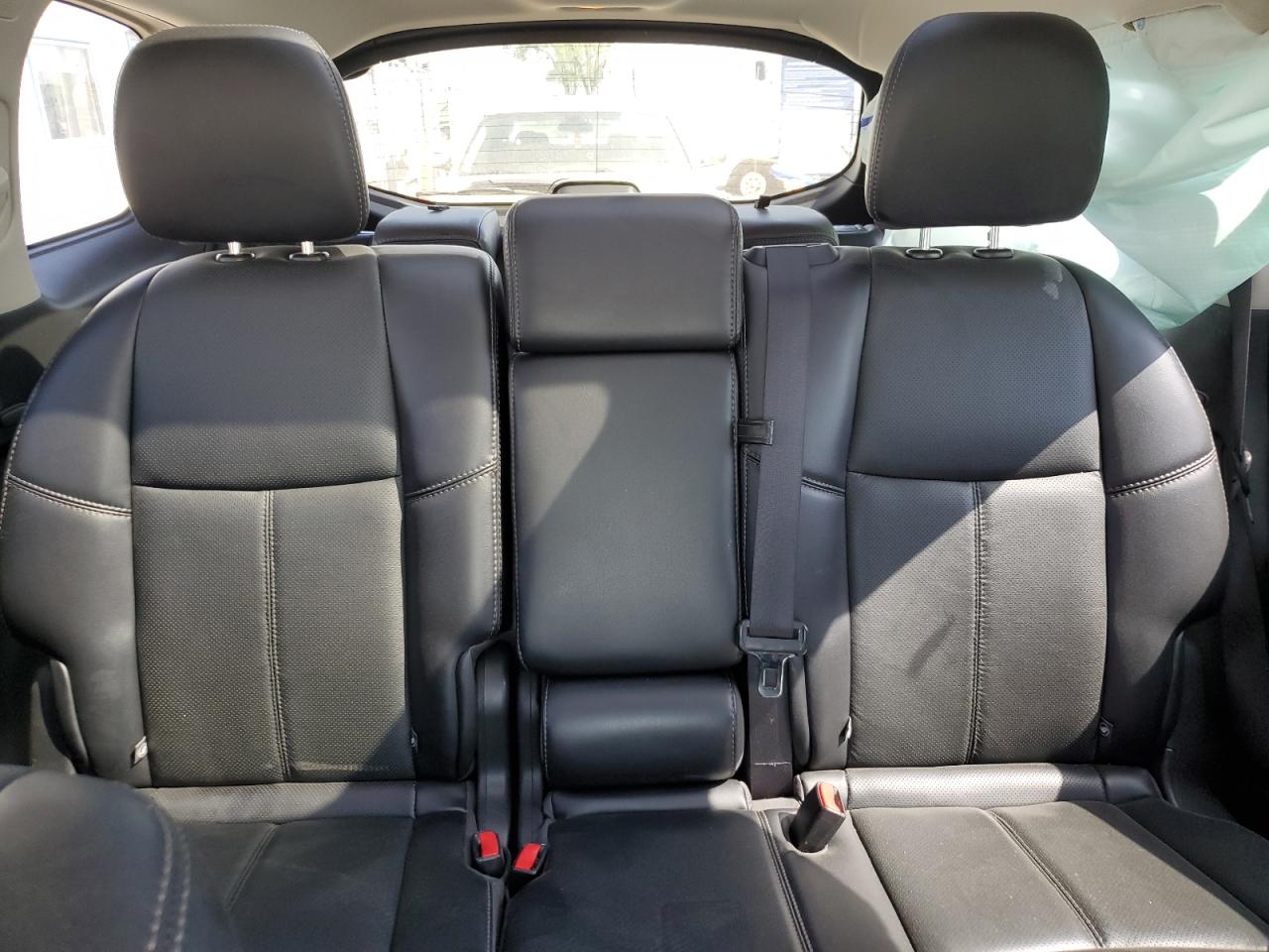5N1DR2MM2HC692588 NISSAN PATHFINDER 2017