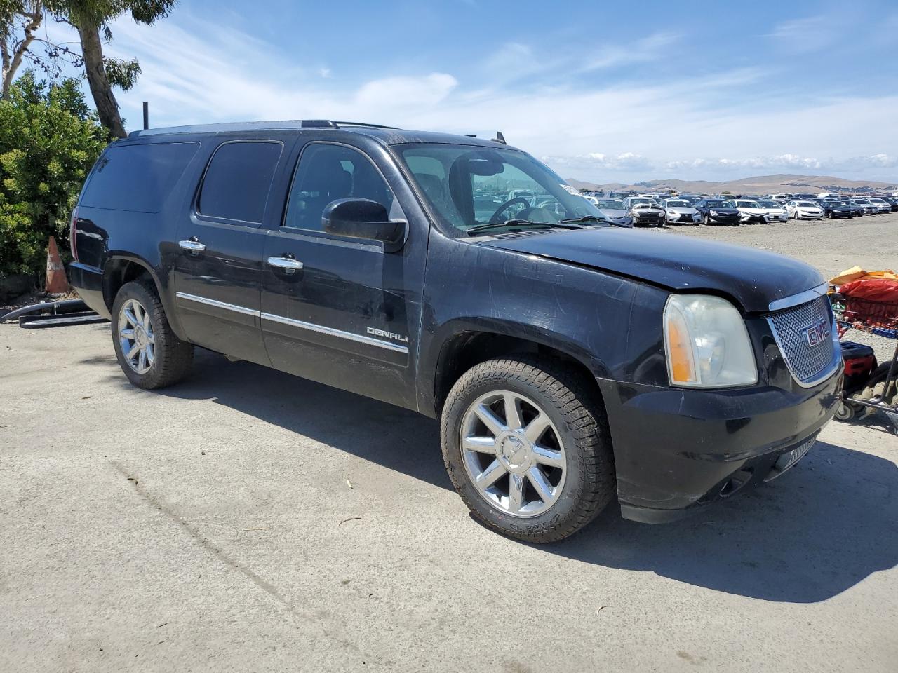 2011 GMC Yukon Xl Denali VIN: 1GKS2MEF9BR321013 Lot: 57113565