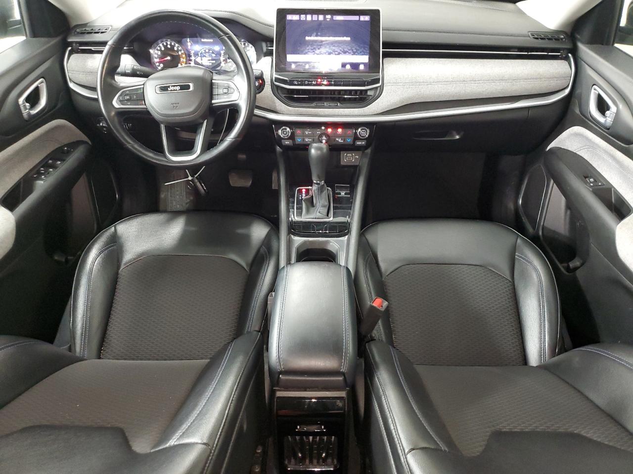 2022 Jeep Compass Latitude VIN: 3C4NJCBB4NT213742 Lot: 56679525