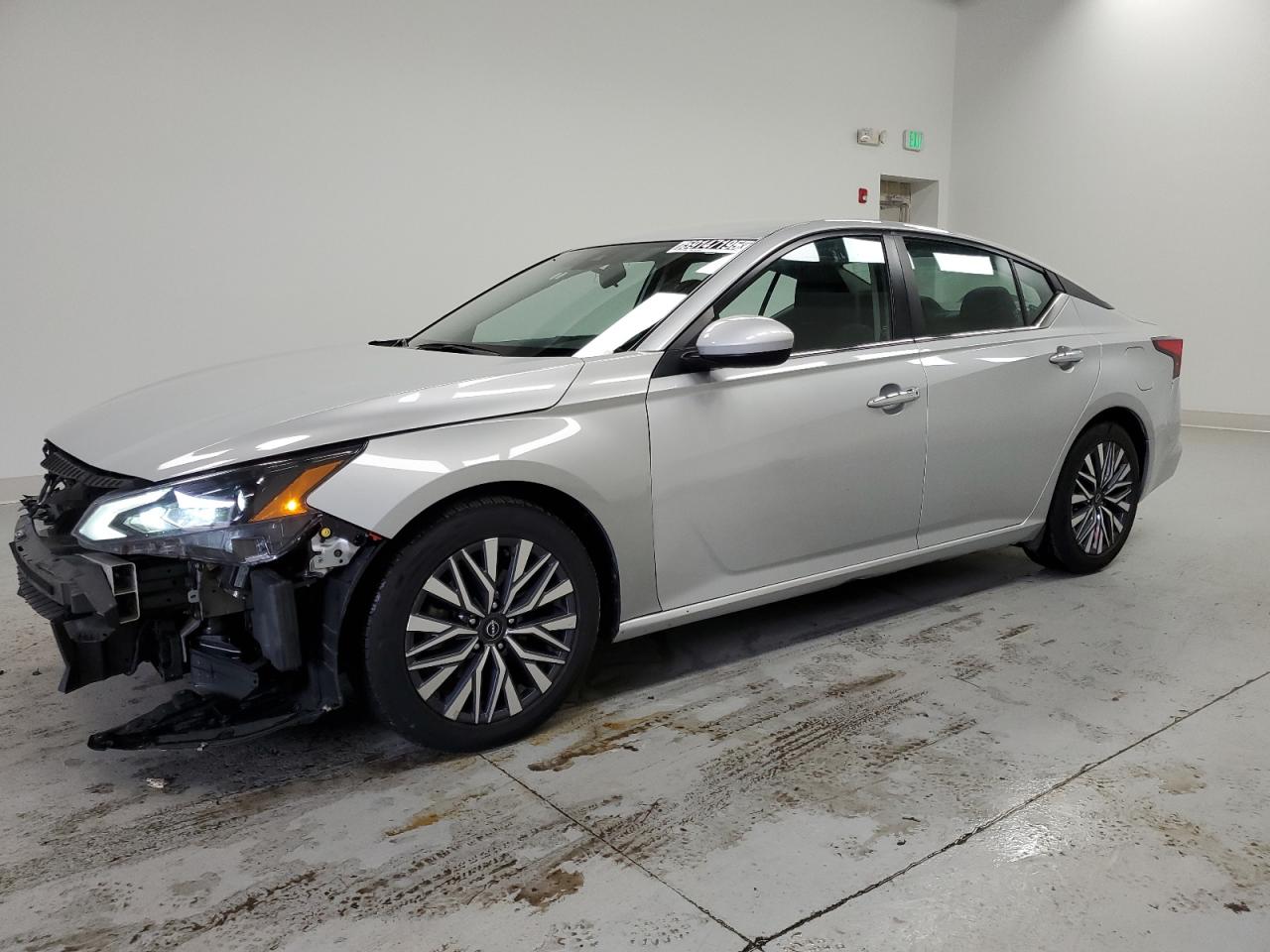 2023 Nissan Altima Sv