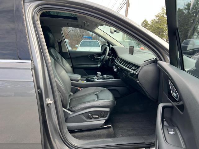 Parquets AUDI Q7 2017 Szary