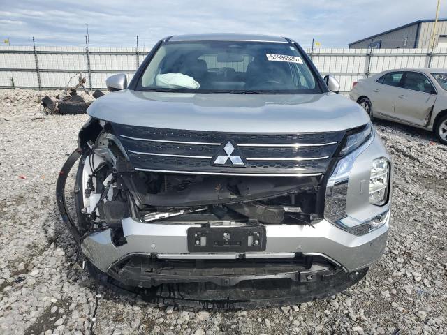  MITSUBISHI OUTLANDER 2024 Сріблястий
