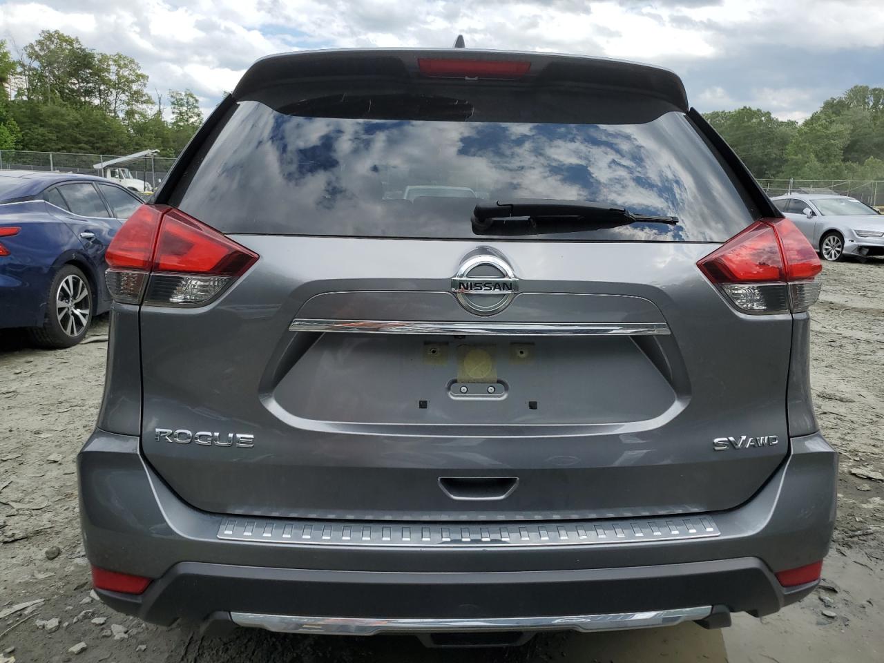 JN8AT2MV4HW259665 NISSAN ROGUE 2017
