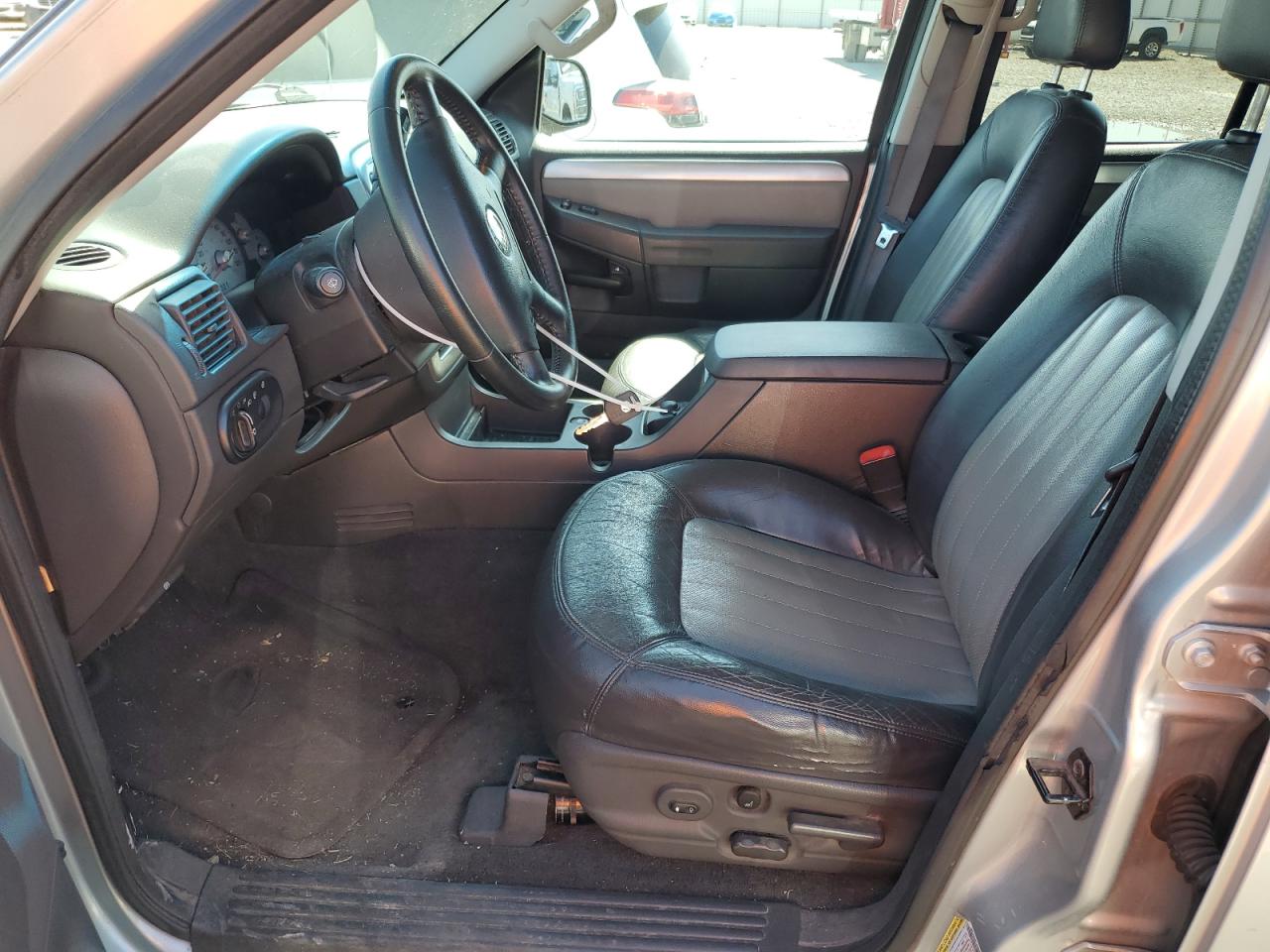 2005 Mercury Mountaineer VIN: 4M2ZU86KX5ZJ09209 Lot: 58049575