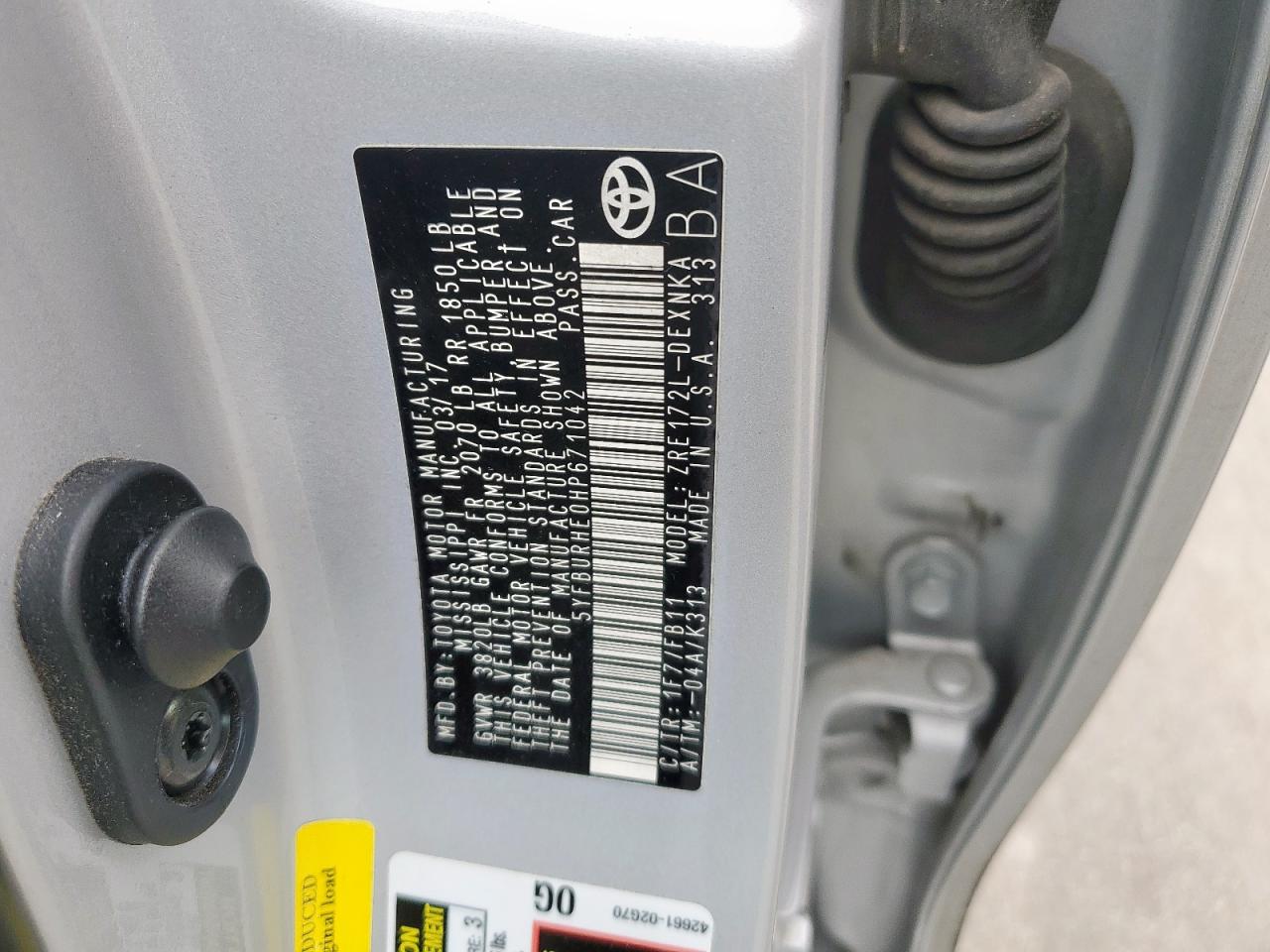 5YFBURHE0HP671042 TOYOTA COROLLA 2017