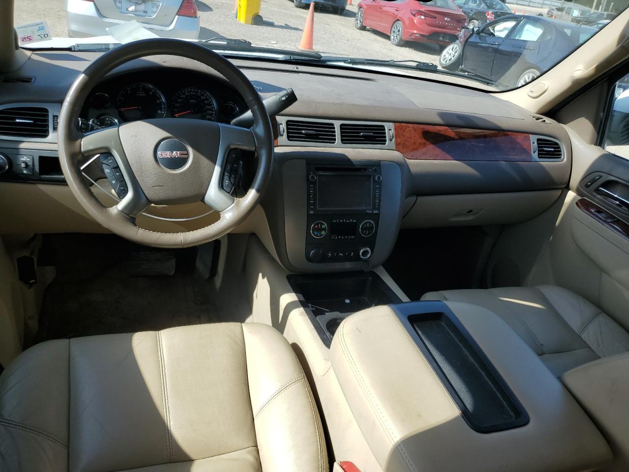 2014 GMC Yukon Xl C1500 Slt VIN: 1GKS1KE02ER179241 Lot: 56760865