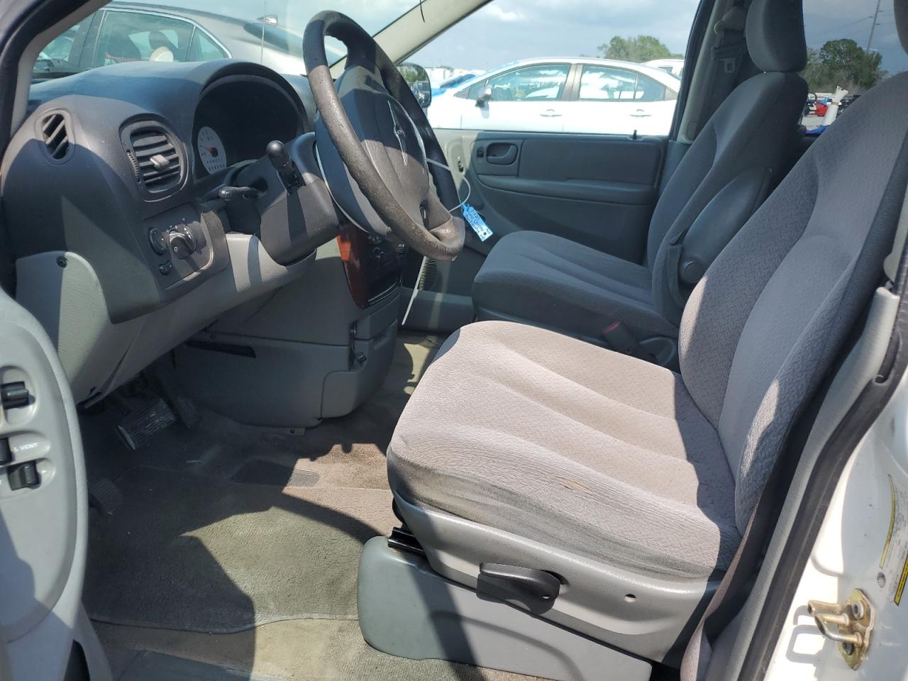 2006 Chrysler Town & Country VIN: 1A4GP45R66B739227 Lot: 56636065