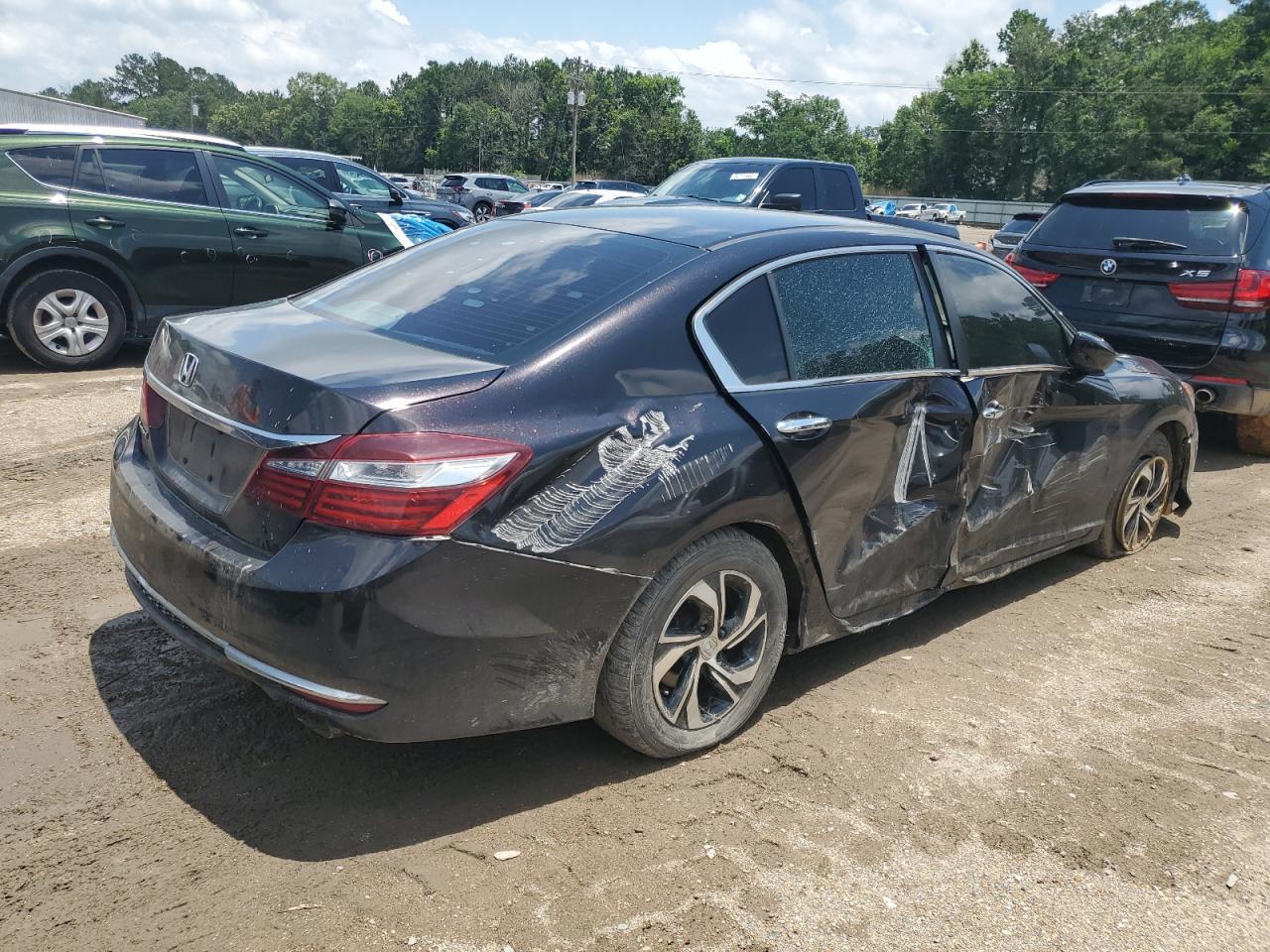 1HGCR2F38HA114688 HONDA ACCORD 2017