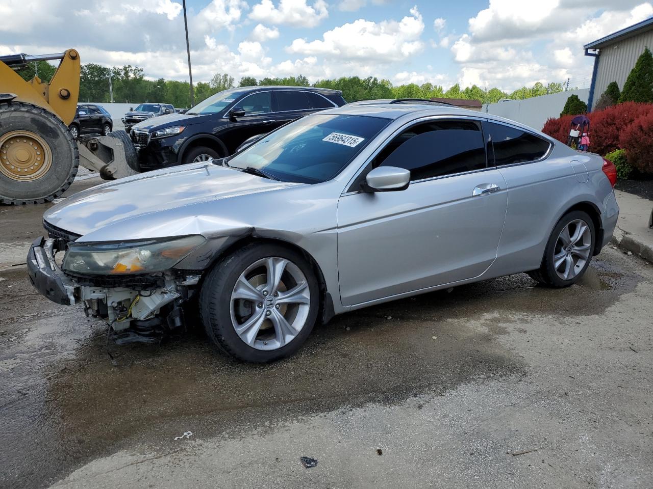 2011 Honda Accord Exl продається в Louisville, KY - Front End