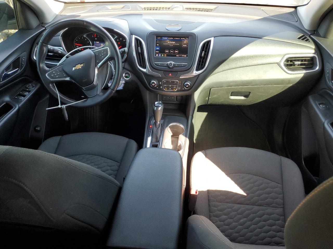 3GNAXUEV9LS610270 CHEVROLET EQUINOX 2020