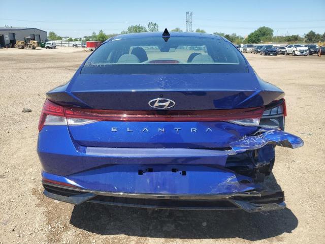  HYUNDAI ELANTRA 2022 Синий