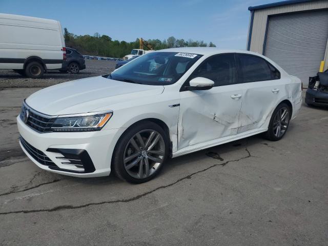  VOLKSWAGEN PASSAT 2018 Белый