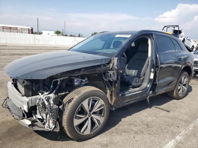  AUDI Q8 E-TRON 2024 Чорний