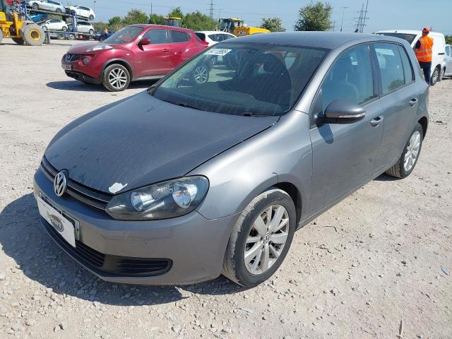 VOLKSWAGEN GOLF FSI S 2010