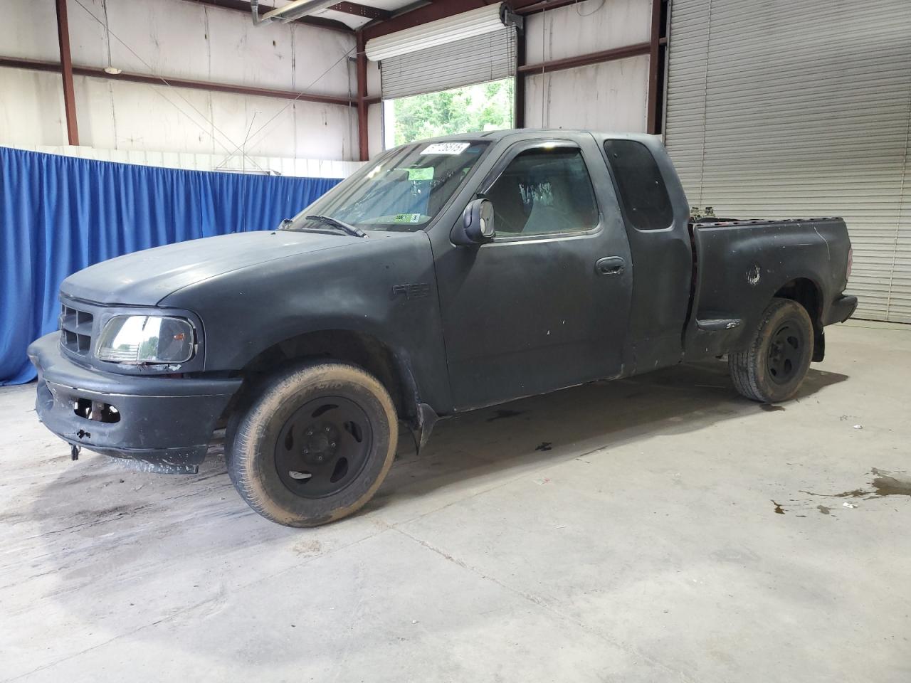 1998 Ford F150 for Sale in Hurricane, WV - Minor Dent/Scratches