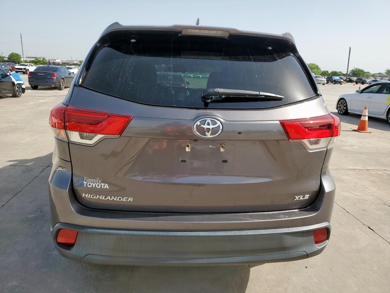 2017 Toyota Highlander Se VIN: 5TDKZRFH4HS507914 Lot: 56952875