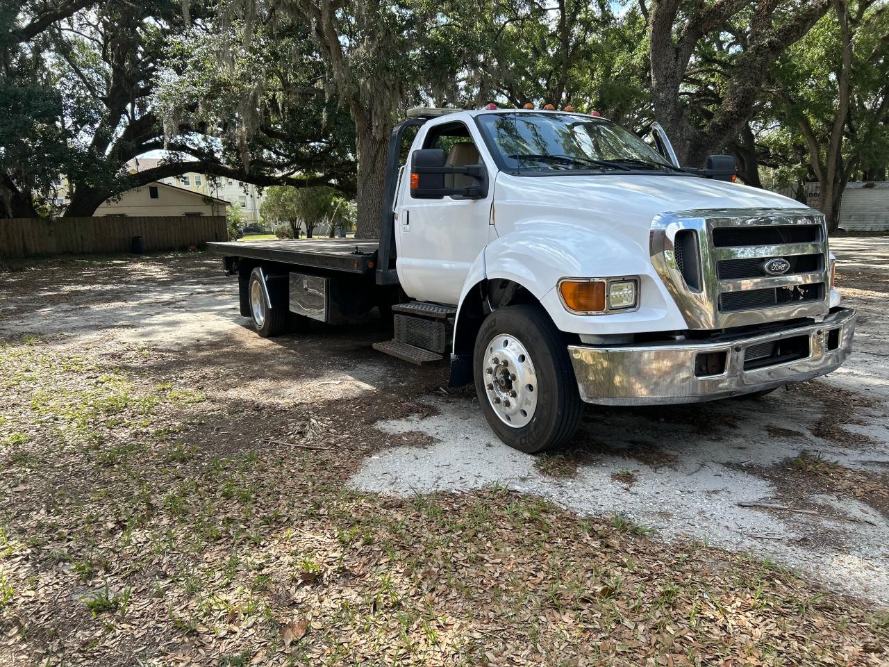 2011 Ford F650 Super Duty na sprzedaż w Riverview, FL - Normal Wear